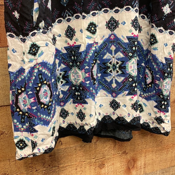 Super Cute Xhilaration Dress With Pockets - Picture 5 of 8